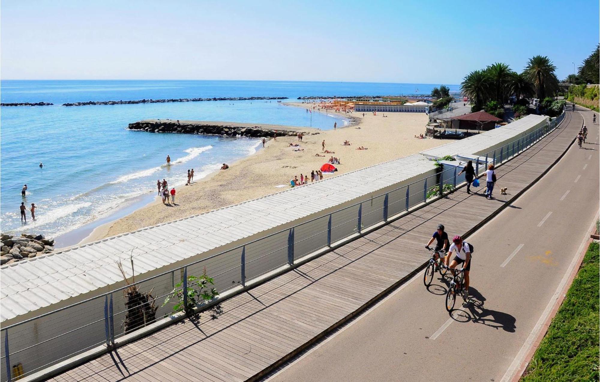 Casa Delle Rondini Appartement Santo Stefano al Mare Buitenkant foto